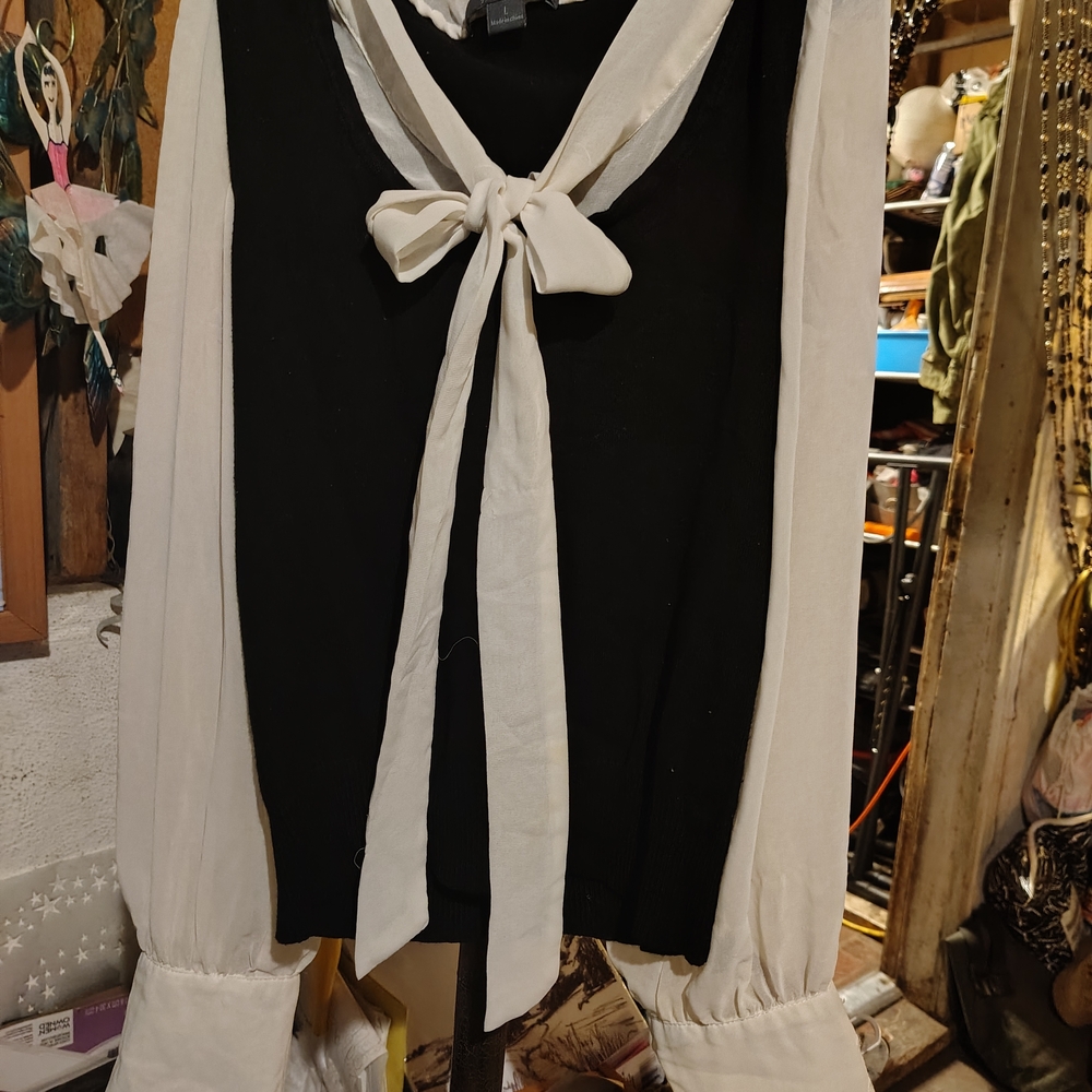 Forever 21 Black and White Blouse with Tie